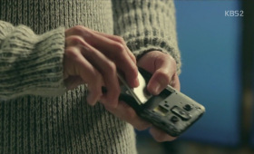 Battery Take Out to Turn Off Cellphone